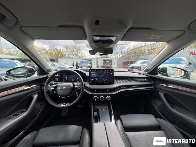skoda Superb 2025