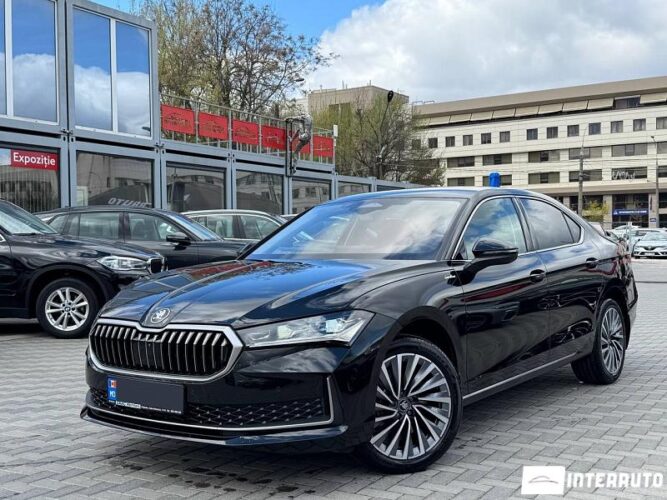 skoda Superb 2025