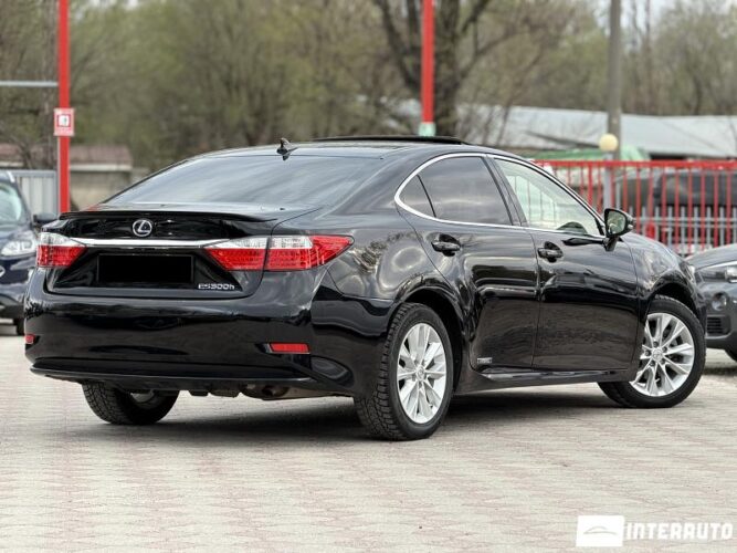 lexus ES 300h 2013