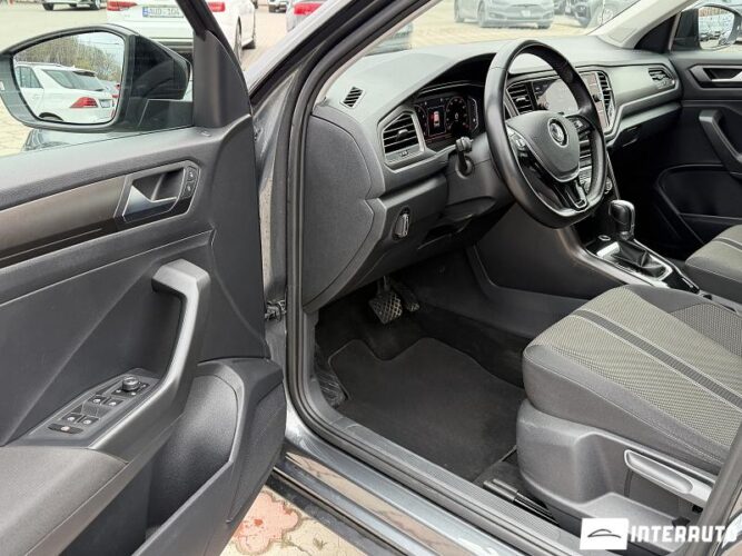 volkswagen T-Roc 2019