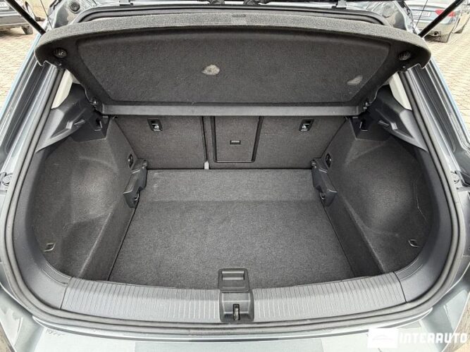 volkswagen T-Roc 2019