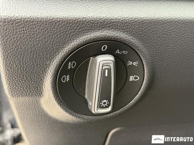 volkswagen T-Roc 2019