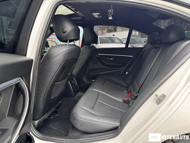 BMW 330 50 bmw 330 2017