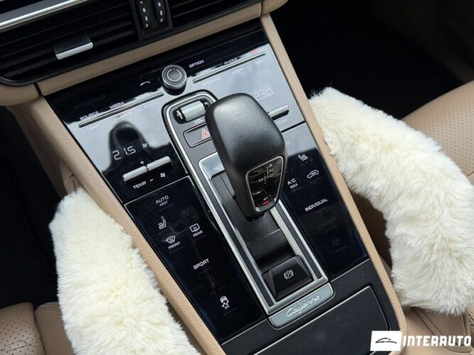 porsche Cayenne 2019