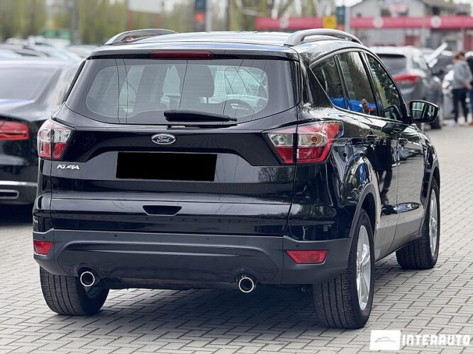 ford Kuga 2016