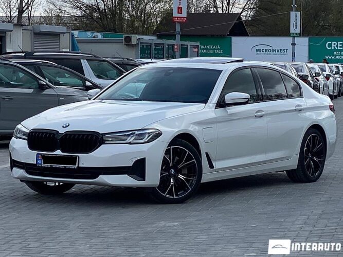 BMW 530e 2021 doar la InterAuto