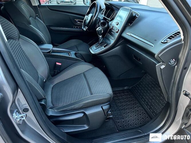 renault Grand Scenic 2017