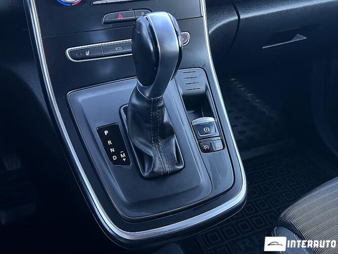 renault Grand Scenic 2017