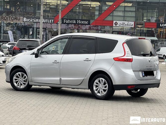 renault Grand Scenic 2015