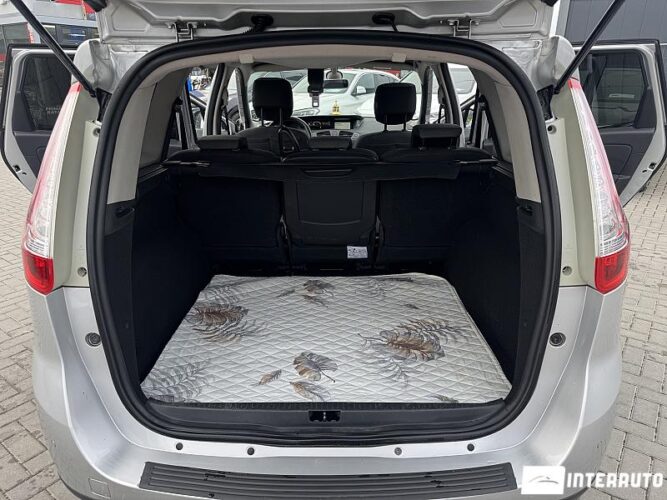 renault Grand Scenic 2015