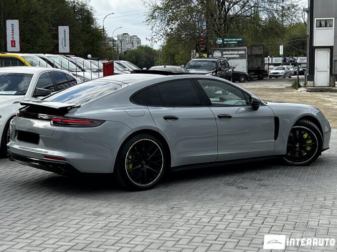 porsche Panamera 4S 2018