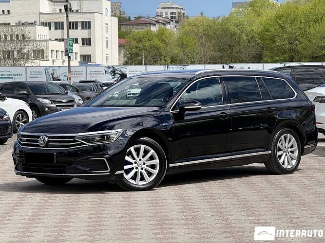 Volkswagen Passat GTE 2019 doar la InterAuto