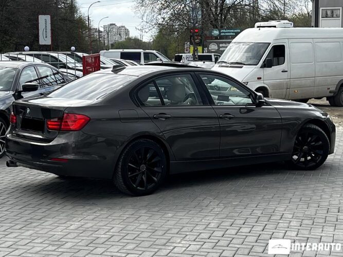 bmw 328 2012