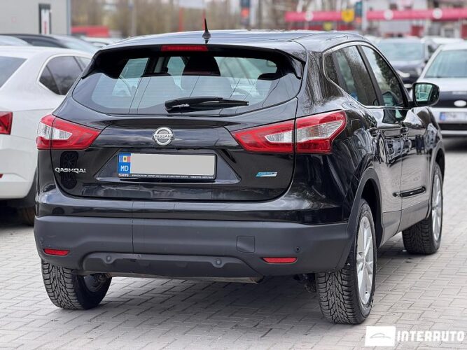 nissan Qashqai 2015