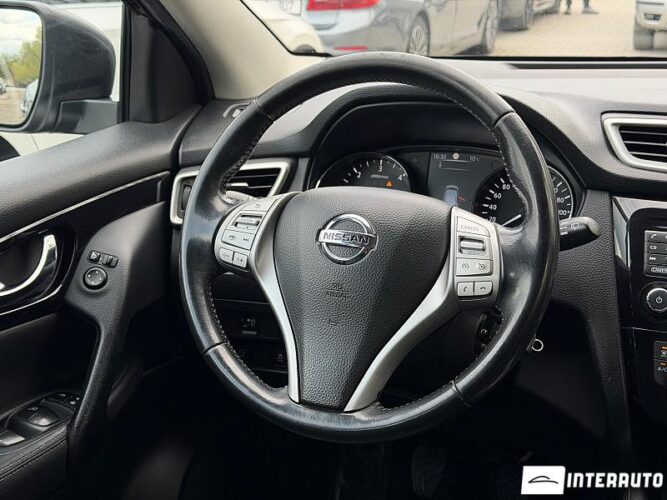 nissan Qashqai 2015
