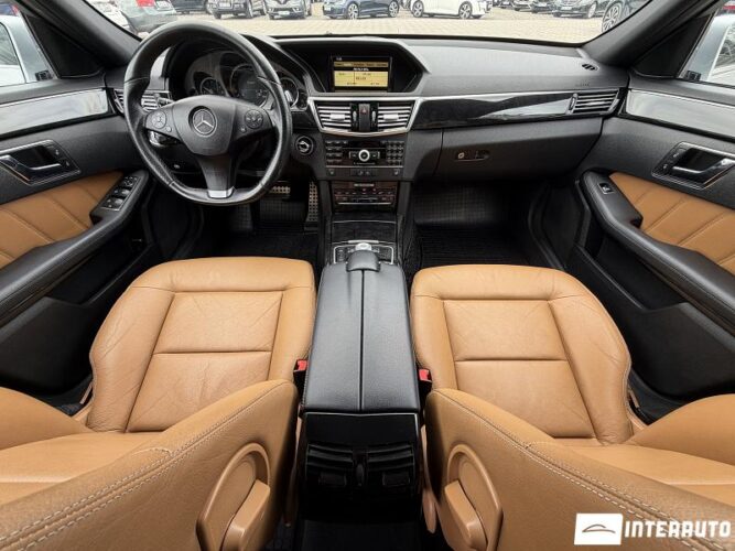 Mercedes E 350 39 mercedes E 350 2010