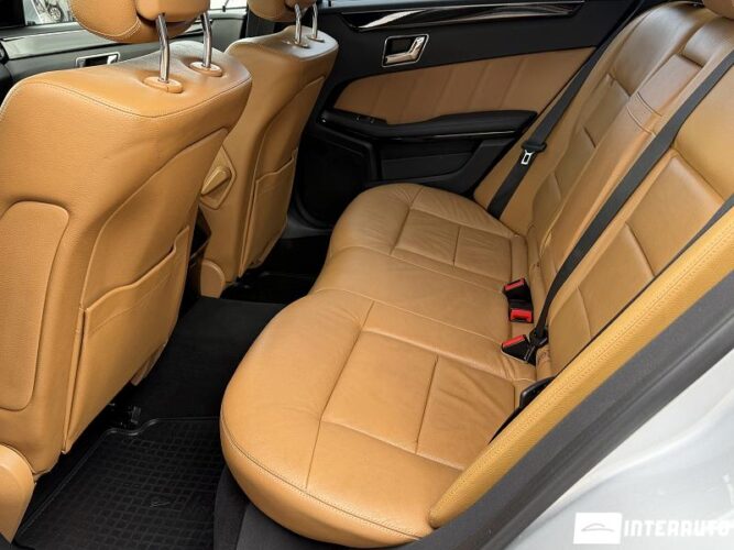 Mercedes E 350 49 mercedes E 350 2010