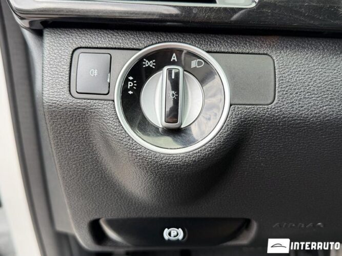 Mercedes E 350 40 mercedes E 350 2010