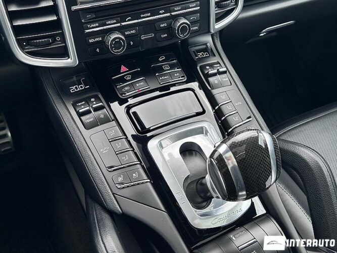 porsche Cayenne S Hybrid 2016