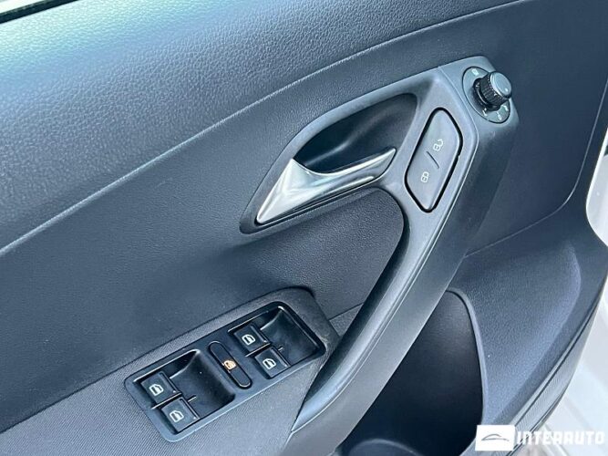 volkswagen Polo 2012