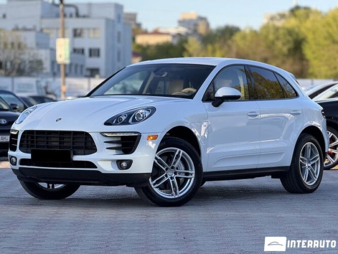 Porsche Macan S 2016 doar la InterAuto