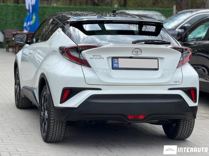 Toyota C-HR 33 toyota C-HR 2017