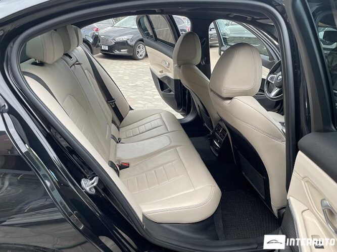 bmw 330 2019