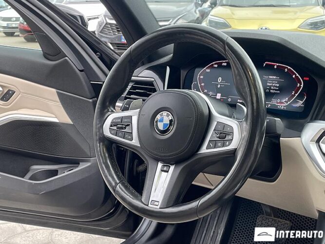 bmw 330 2019