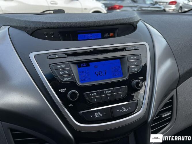 hyundai Elantra 2013