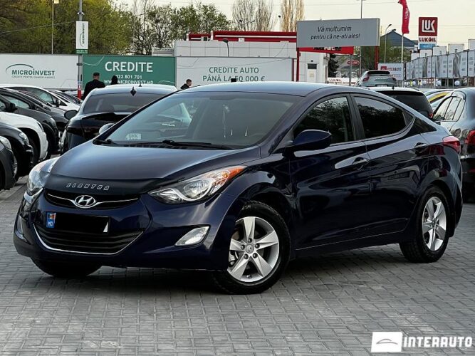 Hyundai Elantra 2013 doar la InterAuto