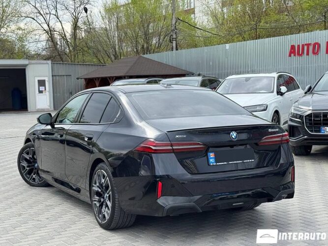 bmw 550e 2024