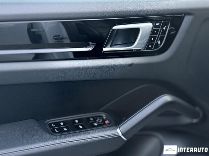 porsche Cayenne 2018