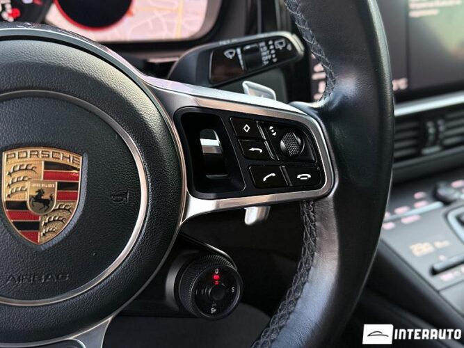 porsche Cayenne 2018