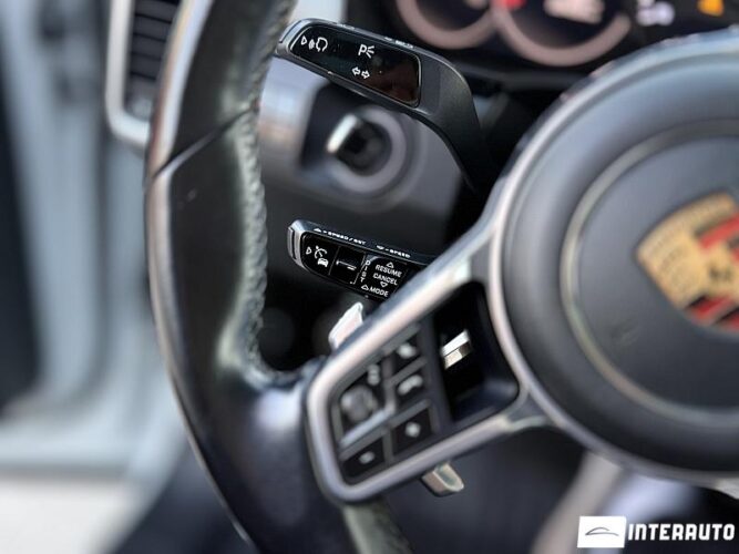 porsche Cayenne 2018