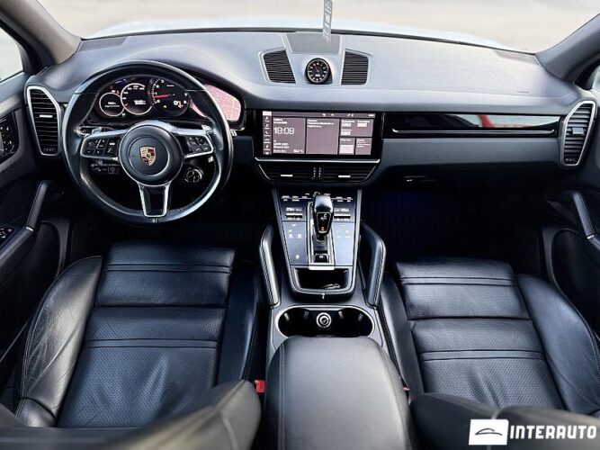 porsche Cayenne 2018