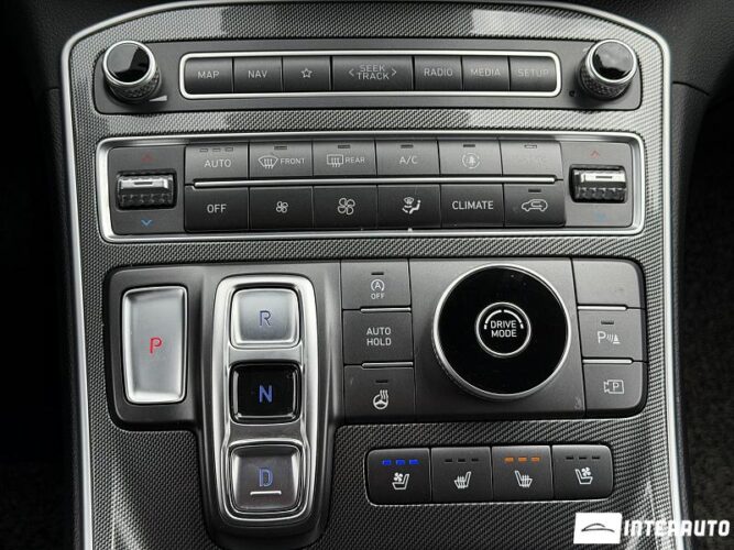 hyundai Santa Fe 2020