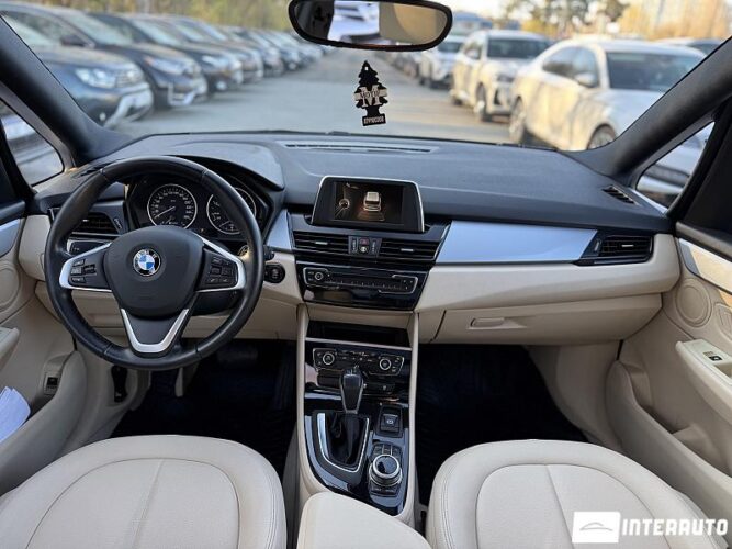 bmw 216d 2016