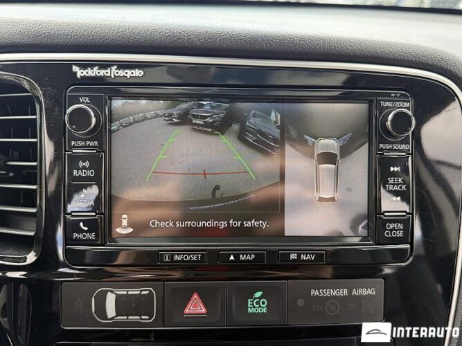 mitsubishi Outlander 2016