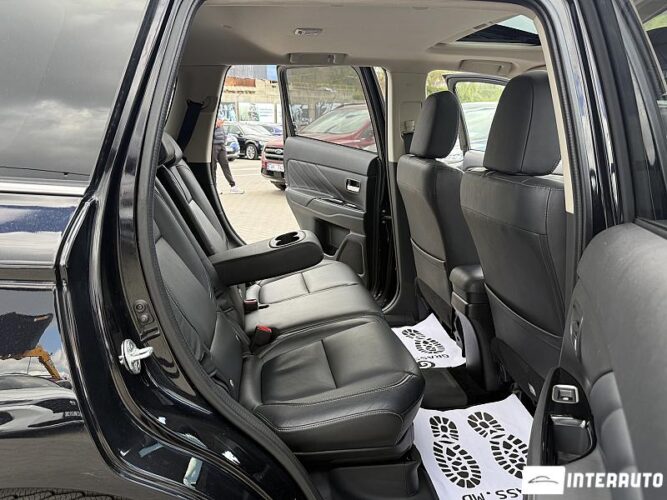 mitsubishi Outlander 2016