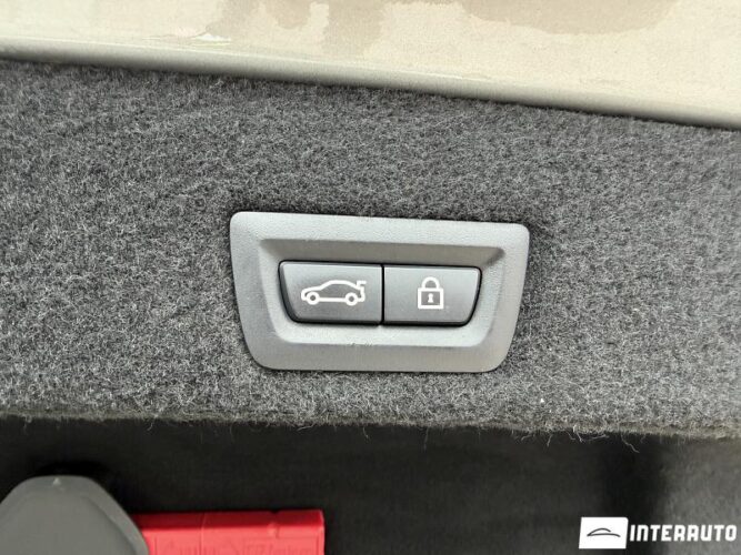 bmw 750e XDrive 2020