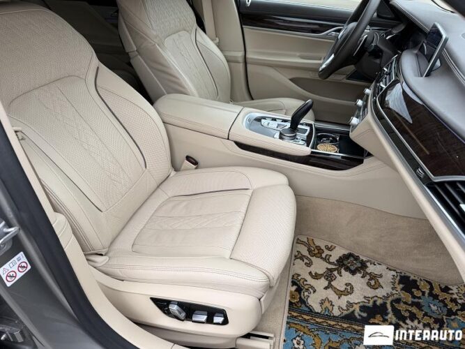 bmw 750e XDrive 2020