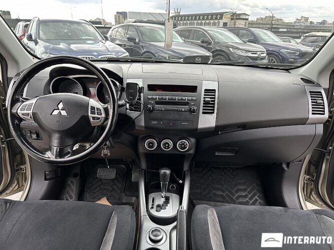 mitsubishi Outlander 2008