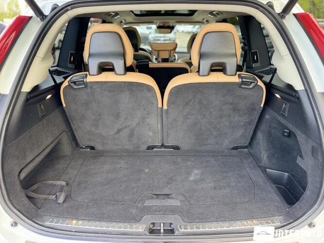 volvo XC 90 2016