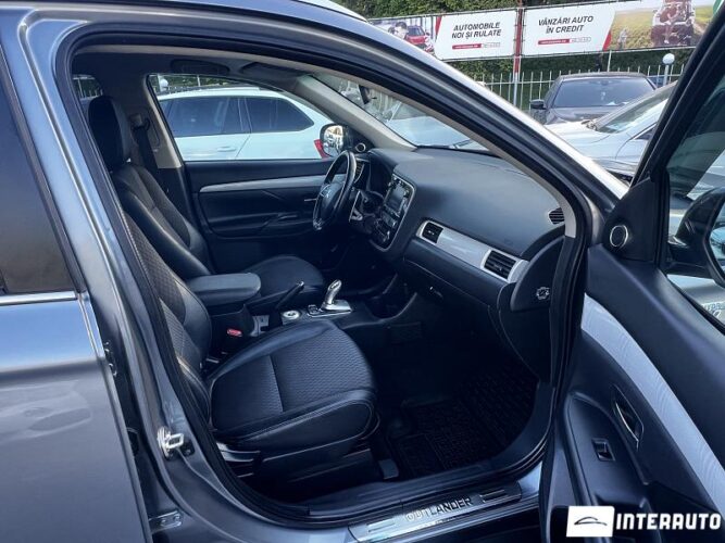 mitsubishi Outlander 2014