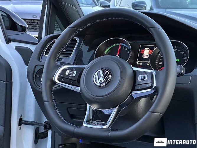 volkswagen Golf GTE 2015