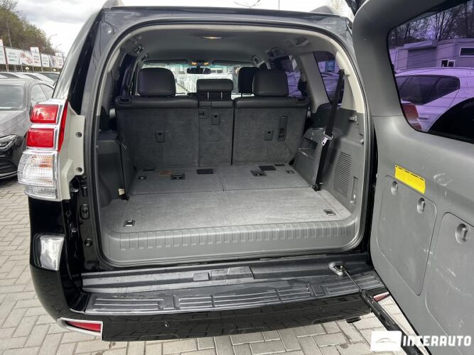 toyota Land Cruiser Prado 2010