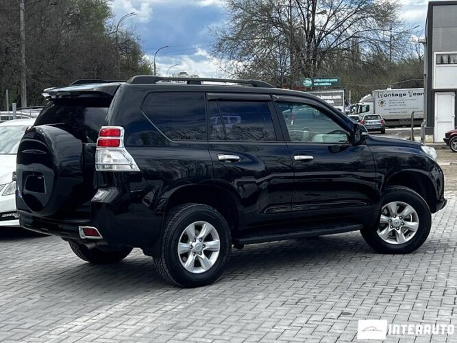 toyota Land Cruiser Prado 2010