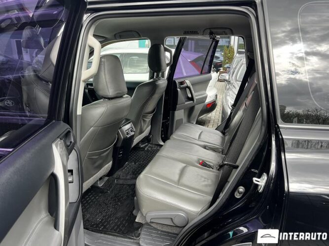 toyota Land Cruiser Prado 2010