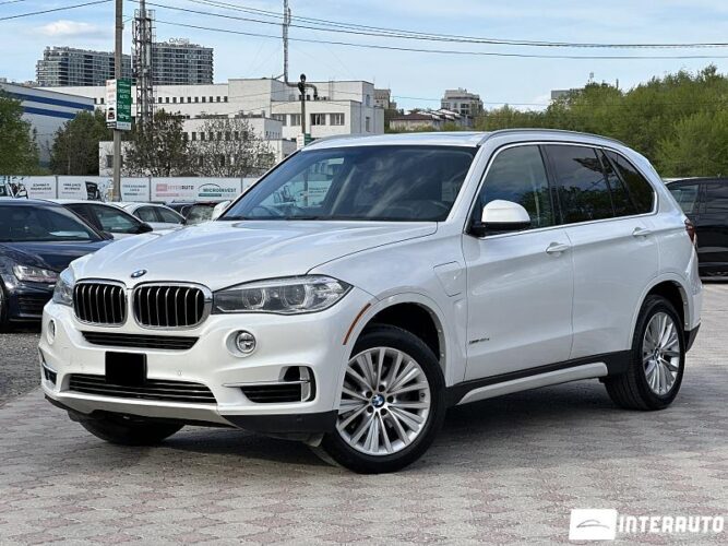 BMW X5 4.0e 2016 doar la InterAuto