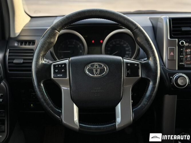 toyota Land Cruiser Prado 2012